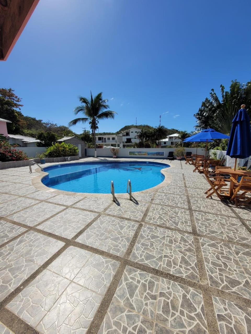 Fresh Water Bay Hotel Posada Del Mar מראה חיצוני תמונה